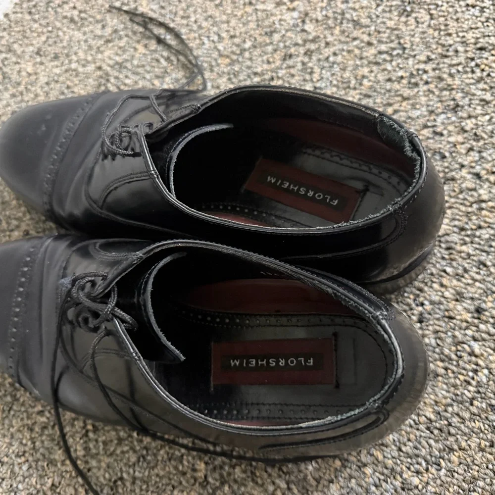 Classic Black Florsheim Men's Lexington Cap Toe Oxfords genuine leather